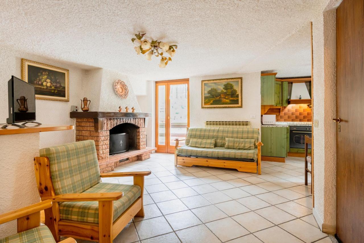 Pontagna Di Temu Palazzina Bucaneve エクステリア 写真